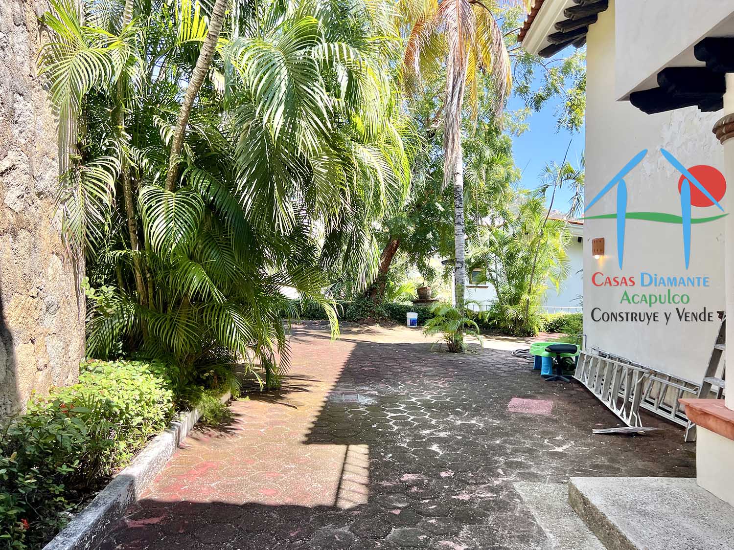 Pichilingue Villa Kairos - Patio trasero 1